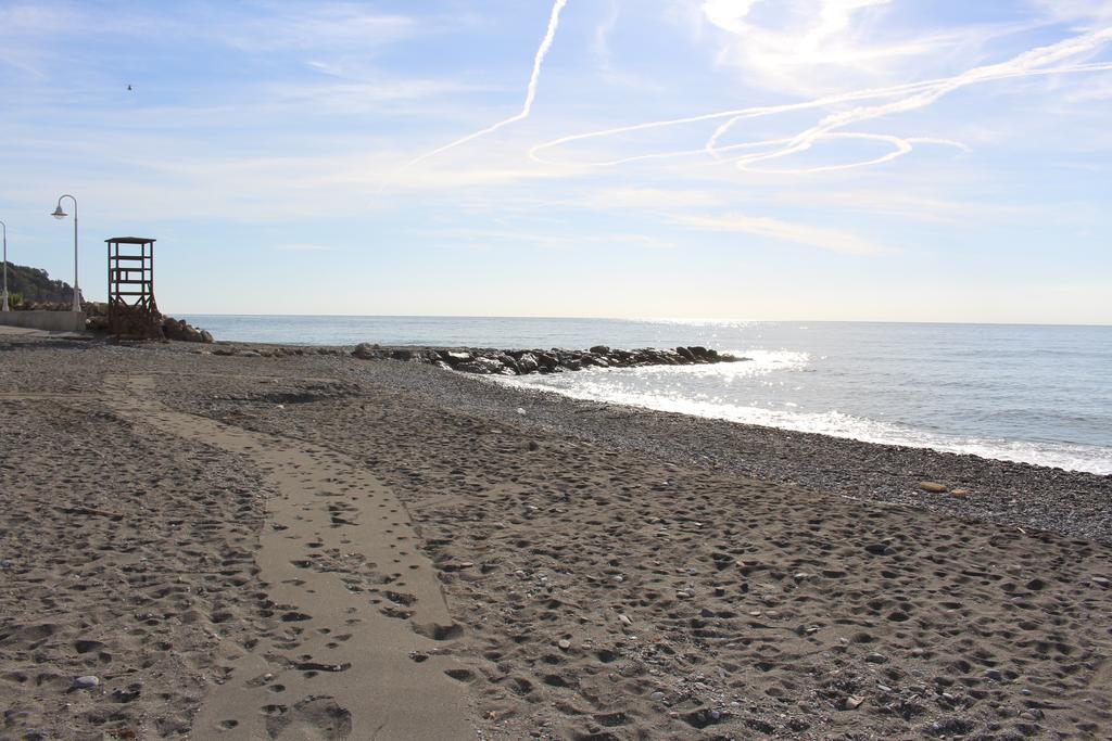 Beach And Family Velez Malaga Luaran gambar